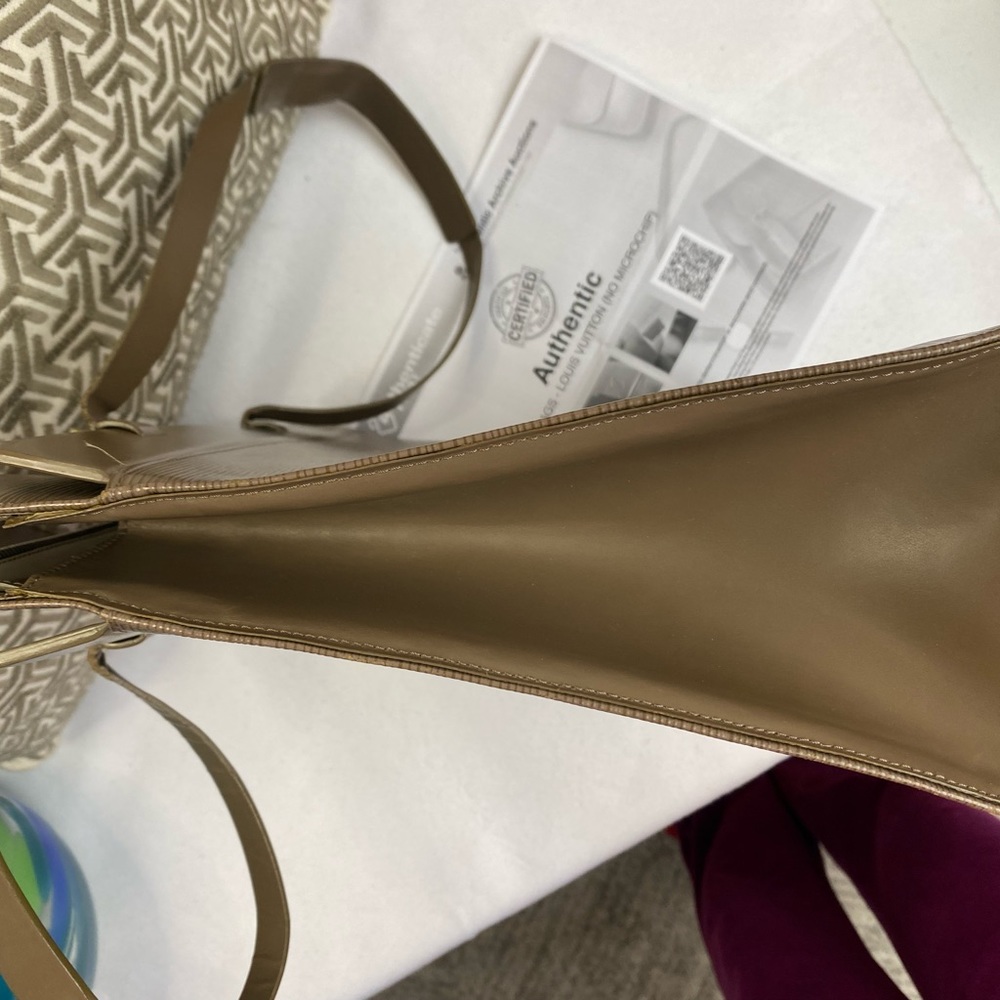 LOUIS VUITTON CROISETTE TOTE - Picture 3 of 16